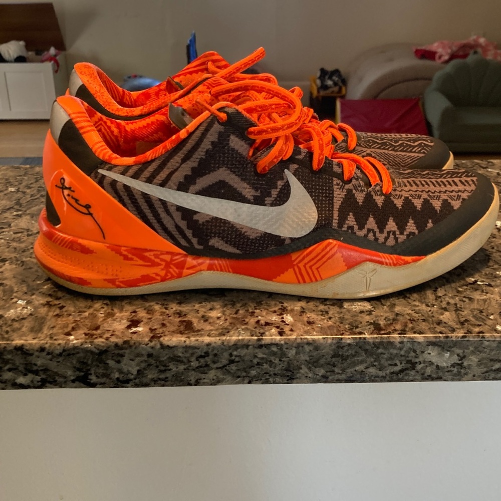 Nike Kobe 8 “Black History Month”